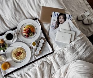 LA blogger Tania Sarin traveling in tokyo breakfast in bed flatlay