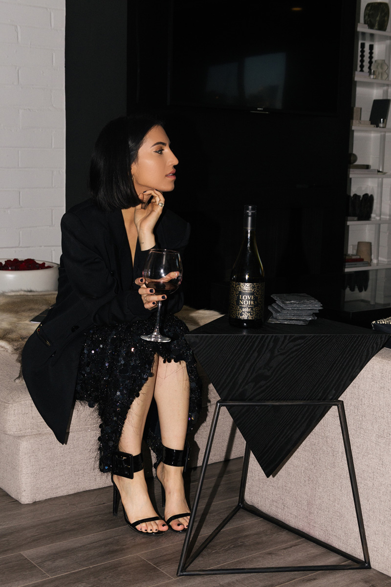 Love Noir Pinot Noir | TSARIN.COM | wine for new year's eve, new year's eve look, sequin dress, sequin dress and blazer