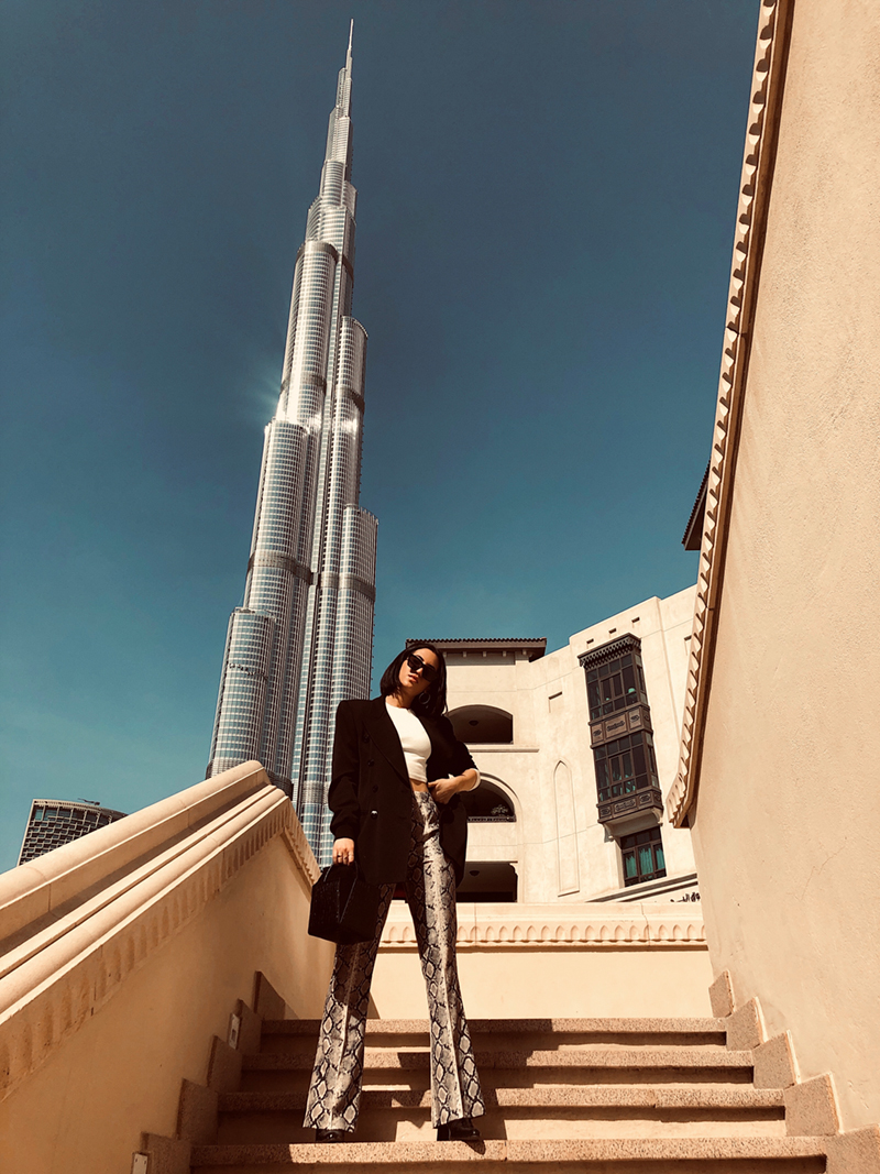 Dubai Travel Guide by Tania Sarin, Burj Khalifa, fashion bloggers in dubai, dubai city guide | TSARIN.COM